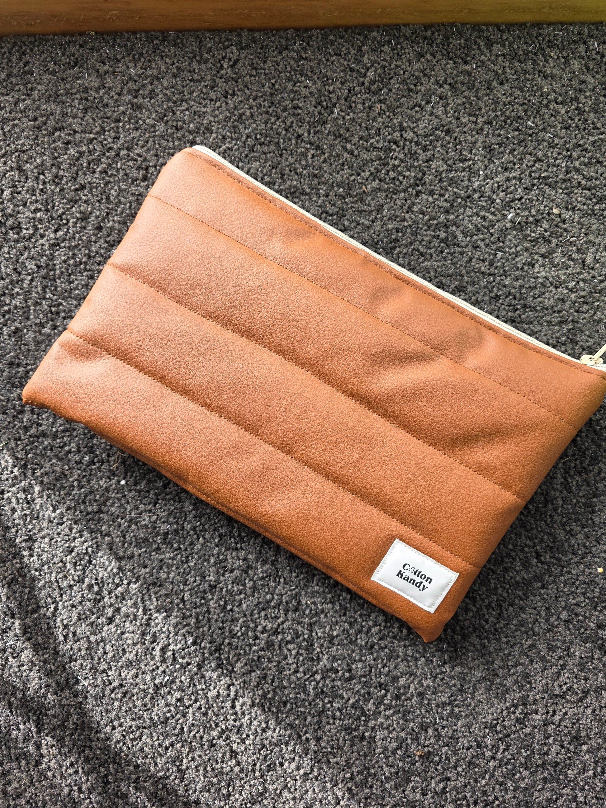 Perfectly imperfect pouch