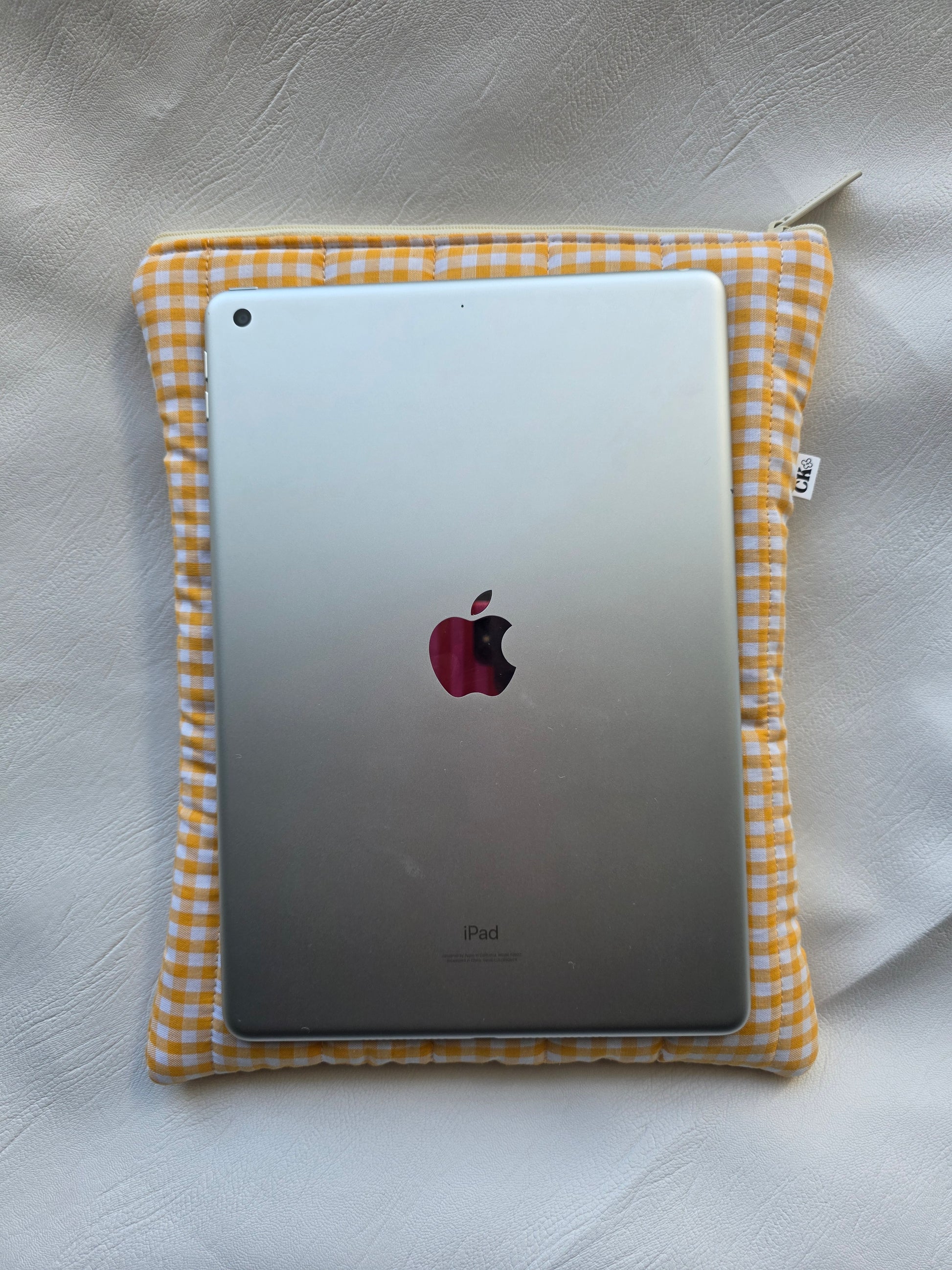 Ipad sleeve - Gingham yellow