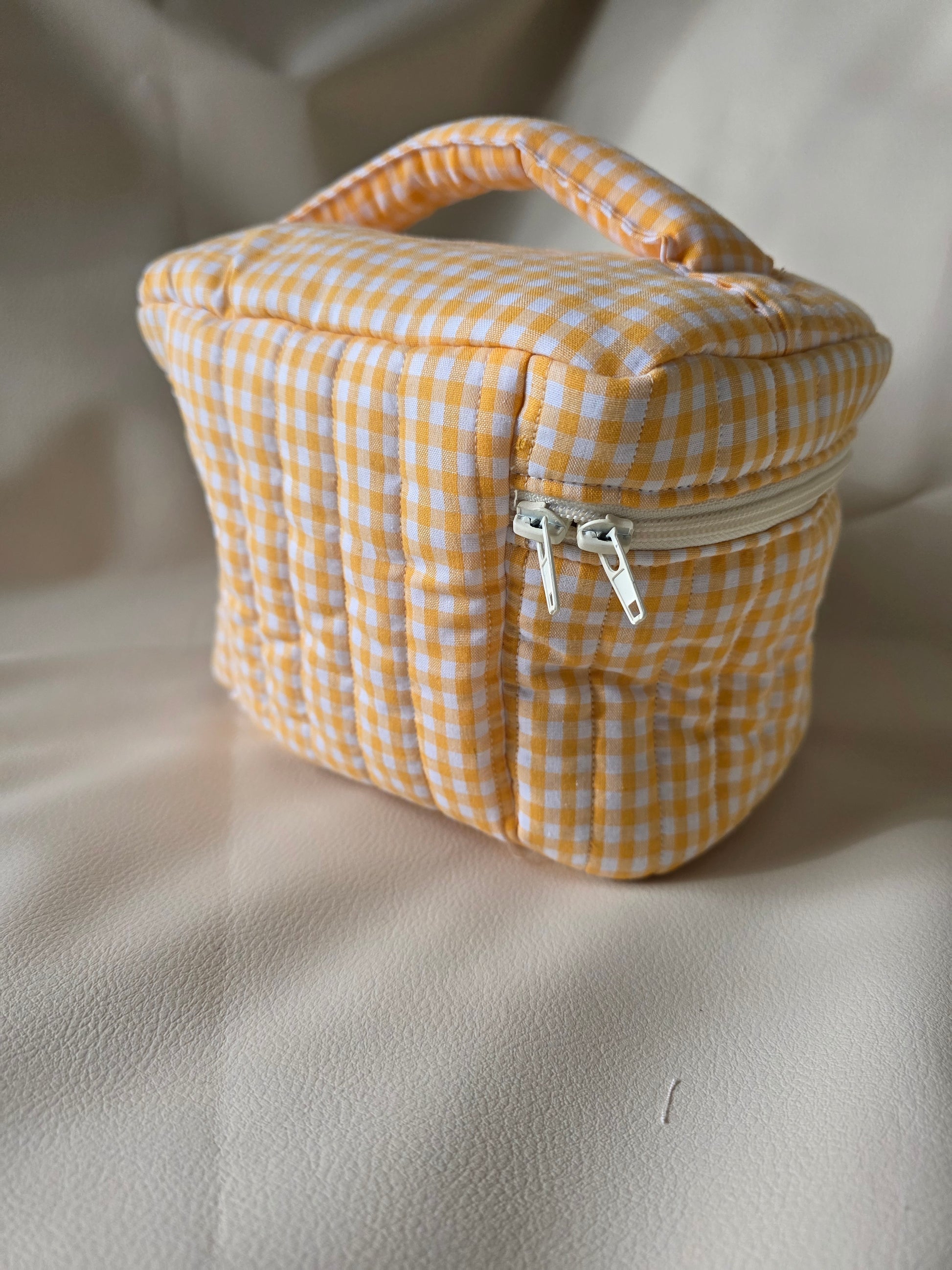 Vanity carry all - Gingham yellow