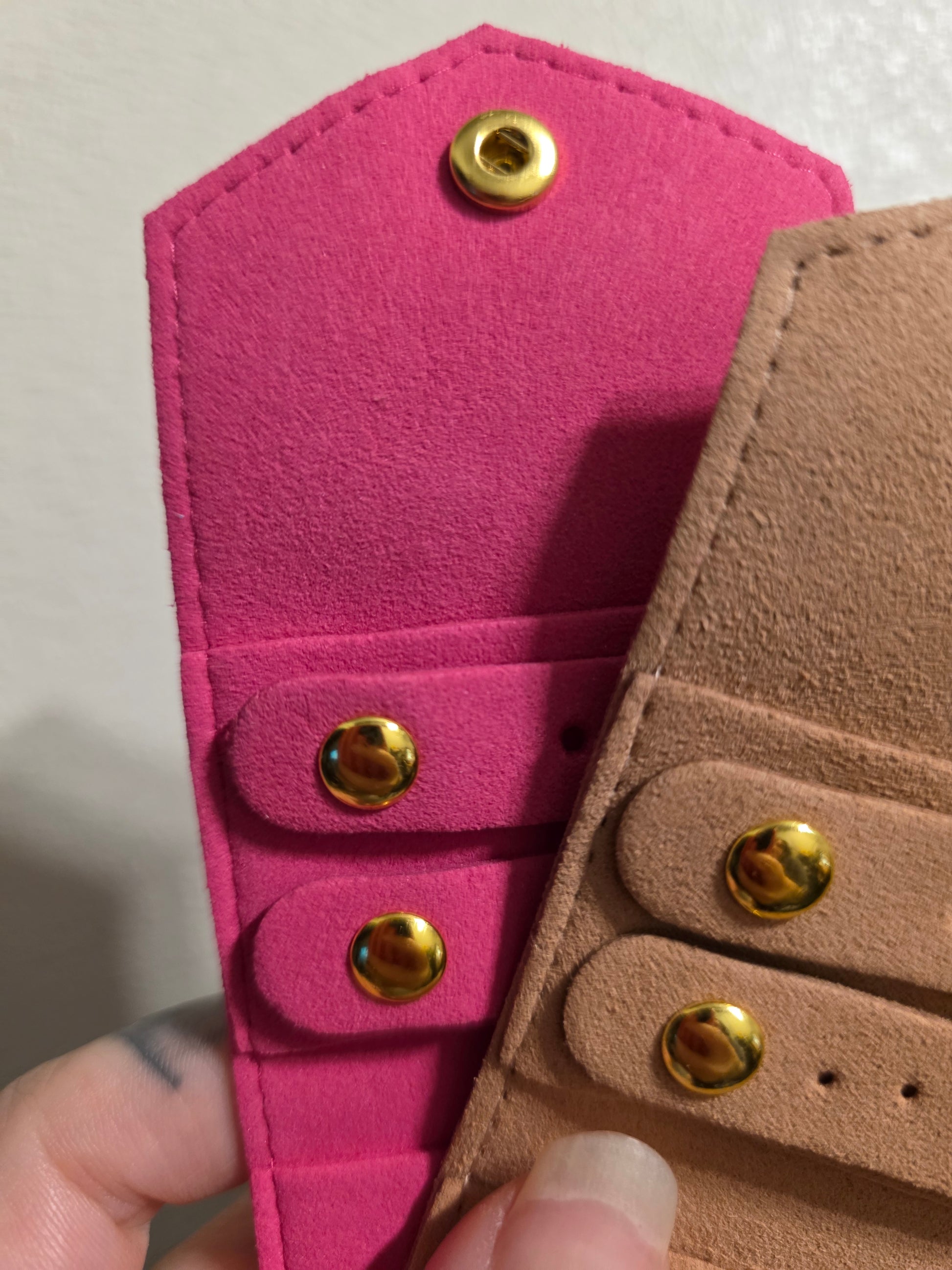 Travel jewellery pouch