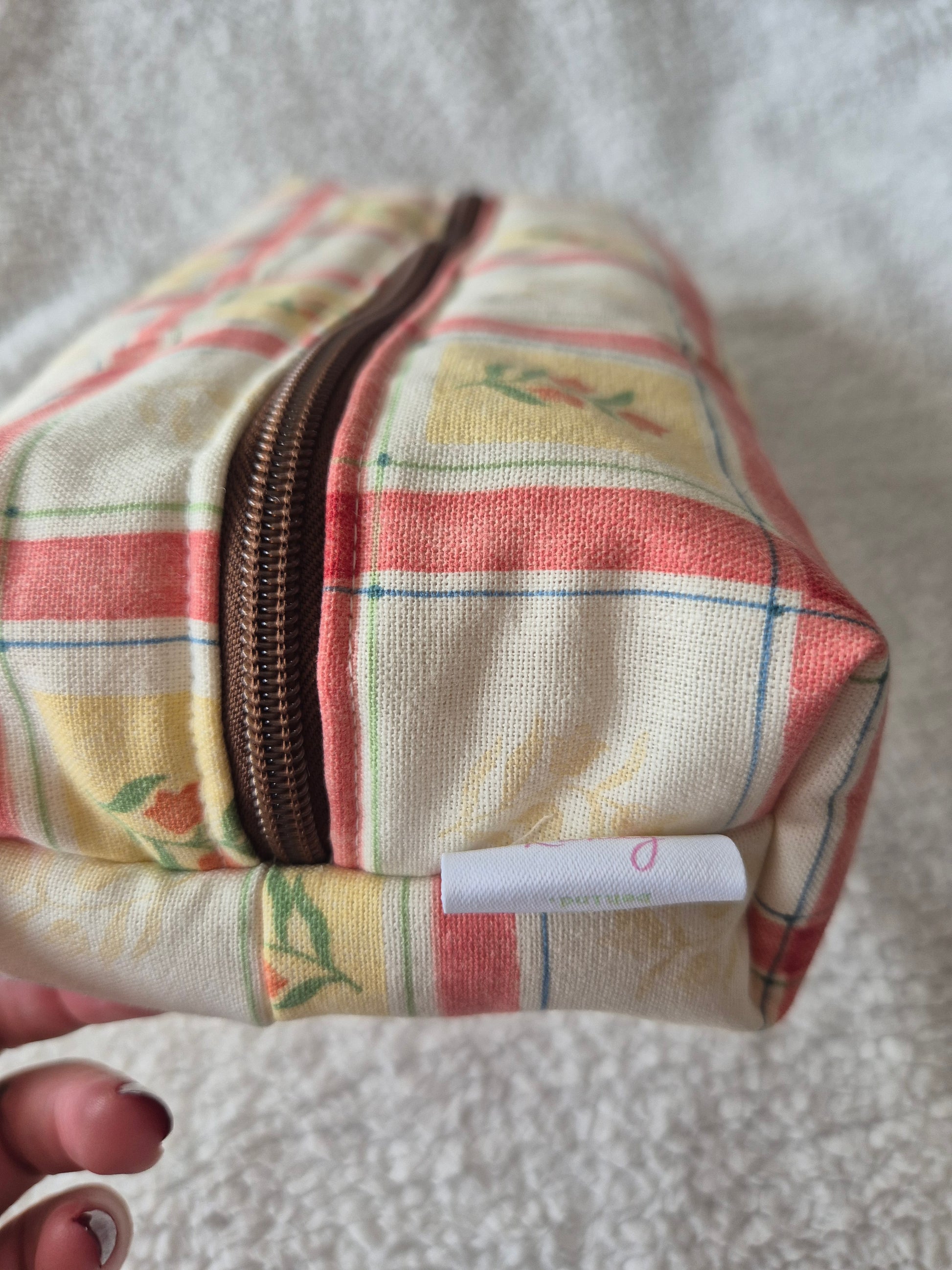 Tulip carry all bag - old label