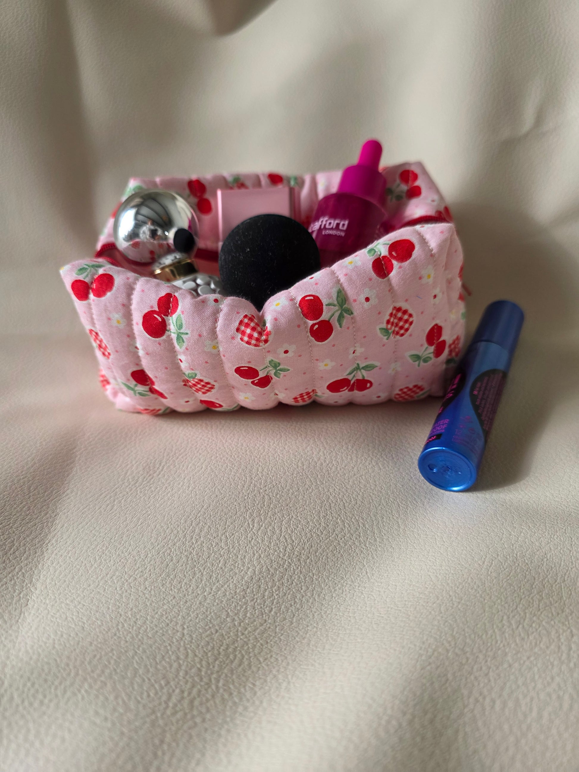 Mini carry all - Cherry