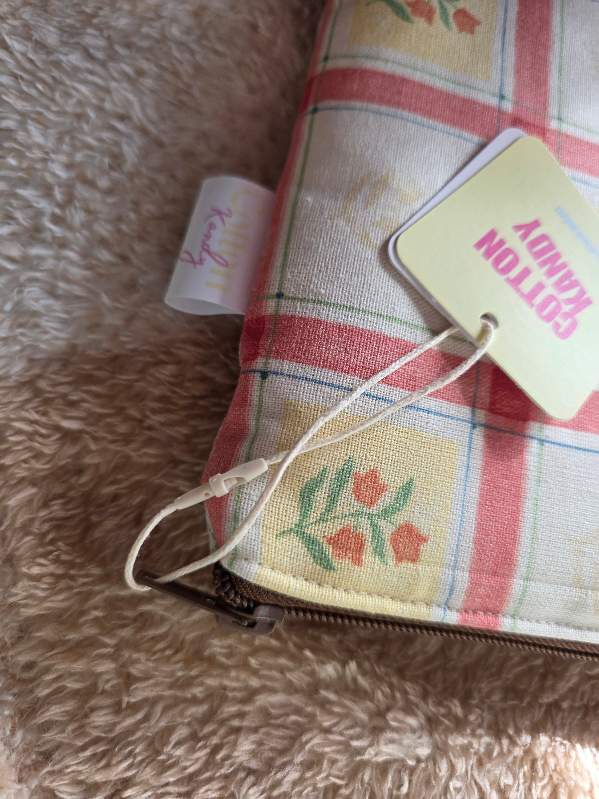 Tulip kindle cover - old label