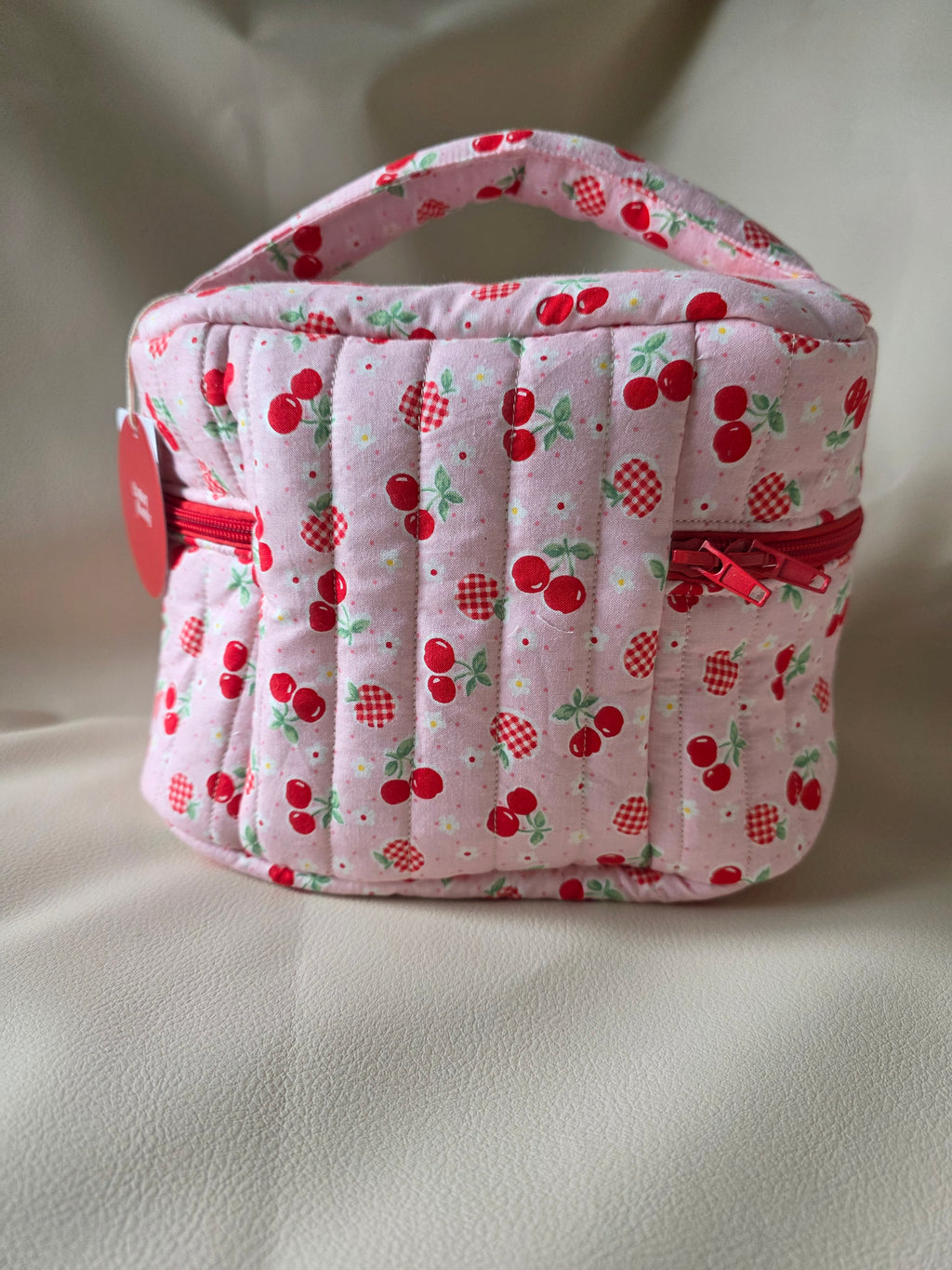 Vanity carry all - Cherry