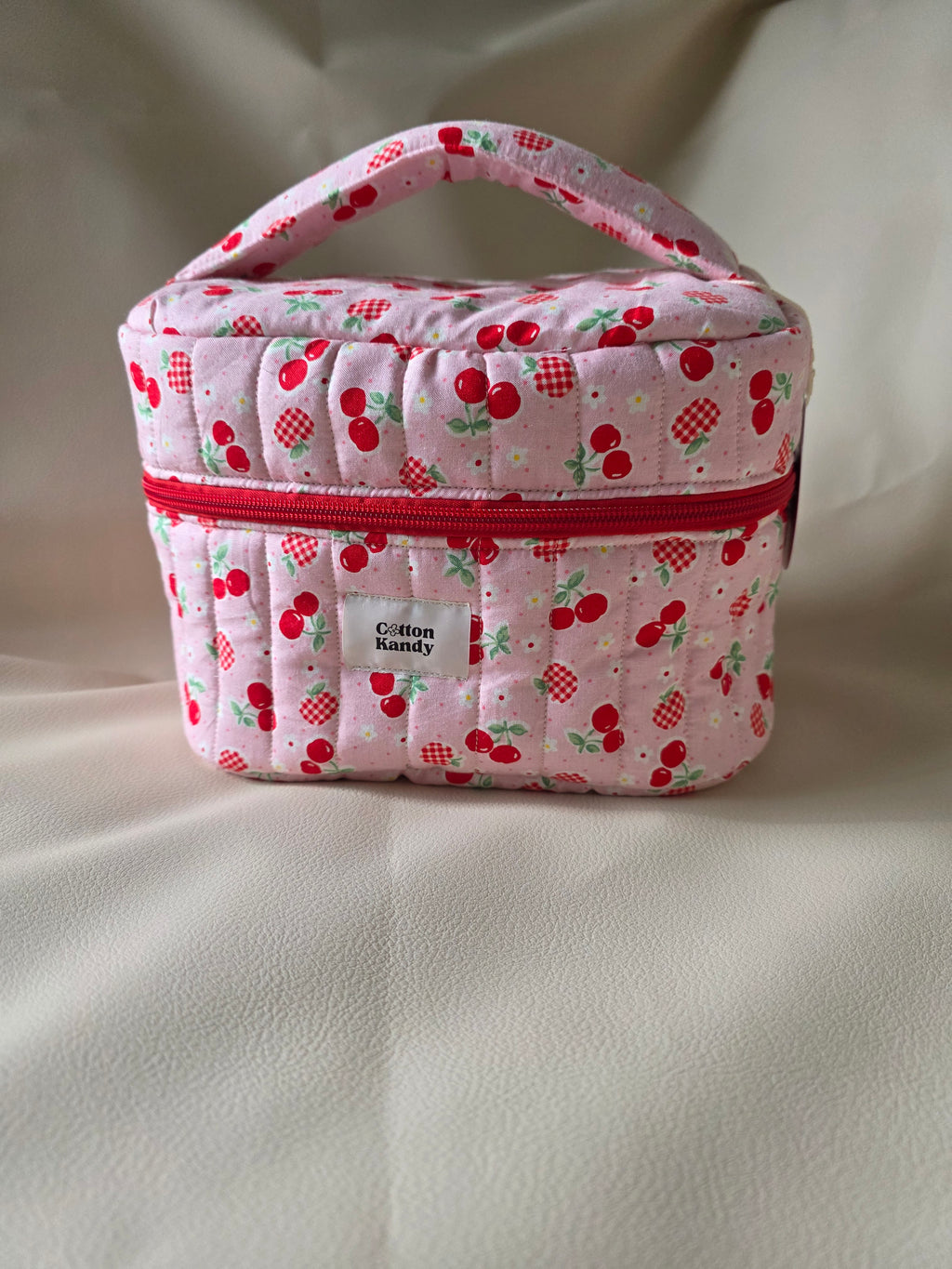 Vanity carry all - Cherry