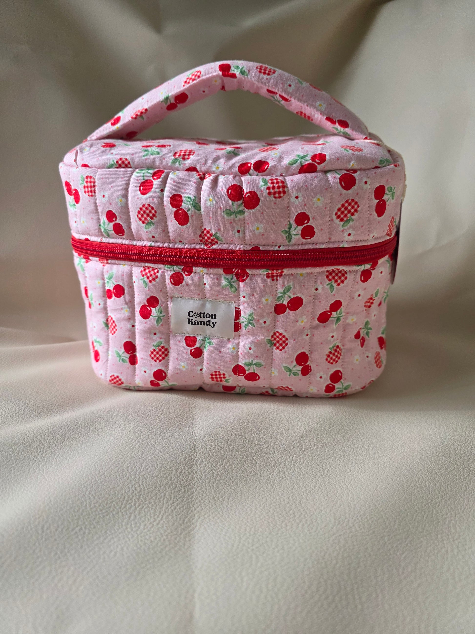 Vanity carry all - Cherry
