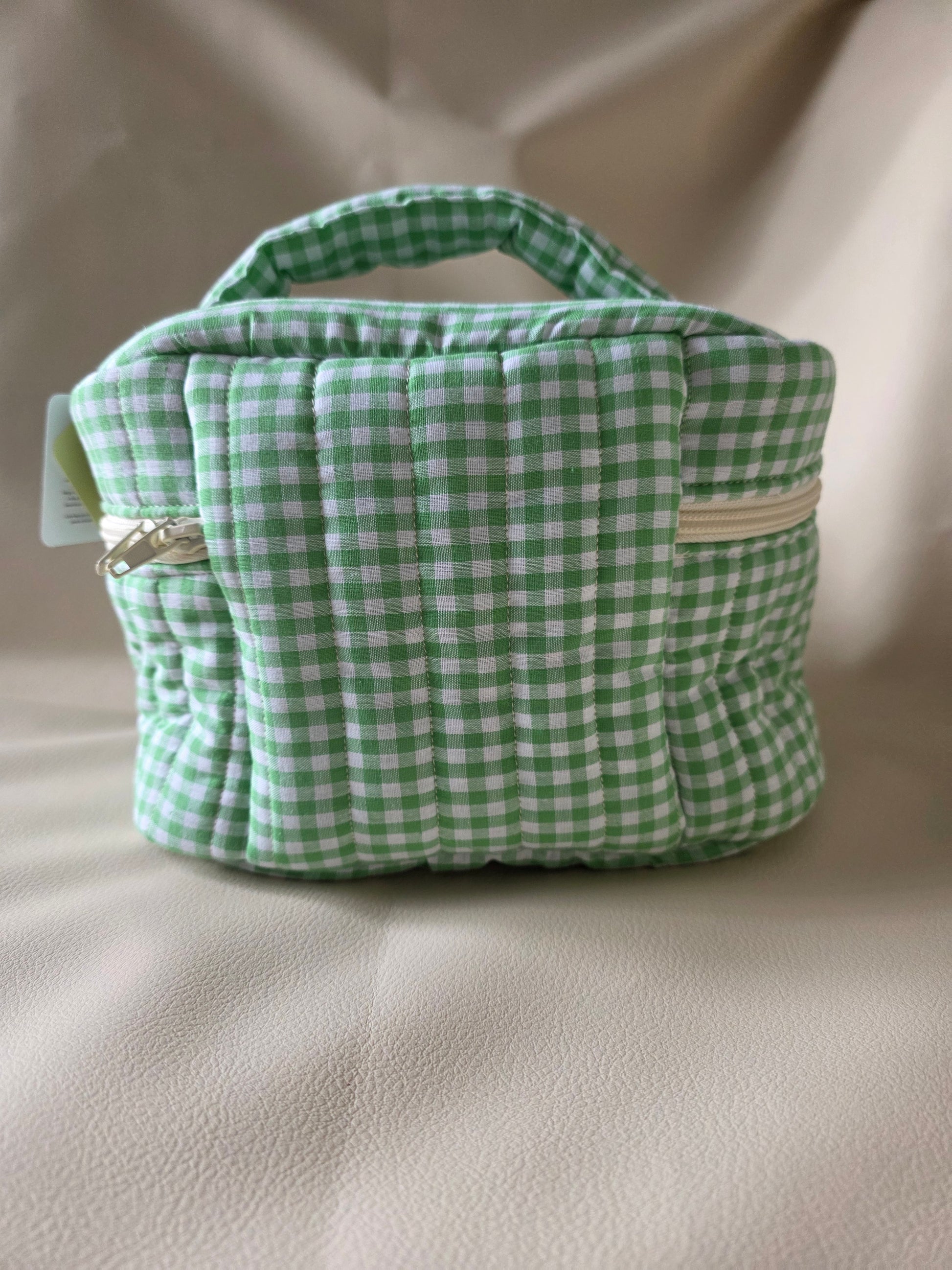 Vanity carry all - Gingham green